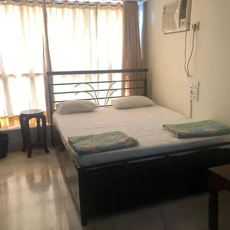 Apartment Sealink View Next To Hinduja Hospital Mumbai