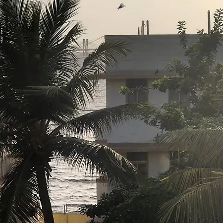 Sealink View Next To Hinduja Hospital Apartment Mumbai