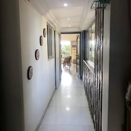 Apartment Sealink View Next To Hinduja Hospital