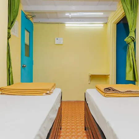 Hotel Afra For Female & Male 5 Min From Airport