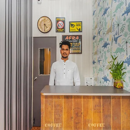 Afra For Female & Male 5 Min From Airport Hotel Mumbai