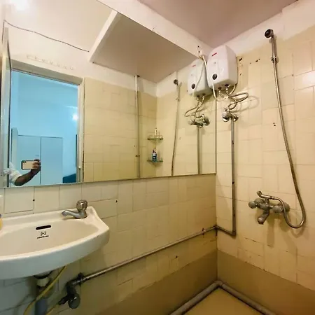 Casa Bella, Near Hinduja Hospital By Connekt Homes *