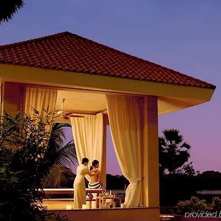 Marriott Executive - Lakeside Chalet, Hotel Mumbai