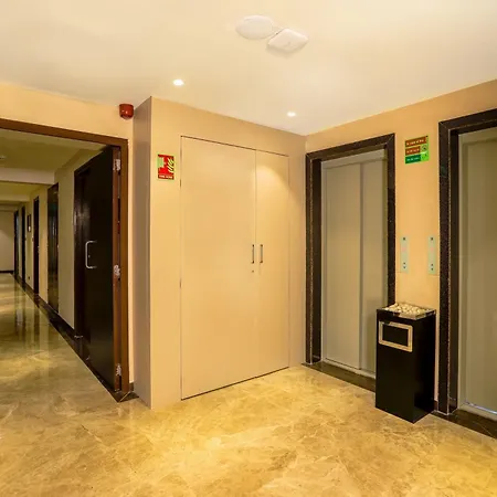 Hotel Aralia International Airport, 3*