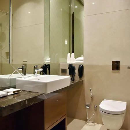 Hotel Niranta Transit Hotel Terminal 2 Arrivals/Landside 4*