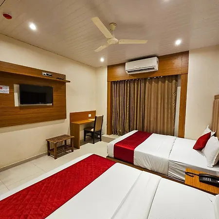 Bkc - Near Trade Center, Visa Consulate Bkc Hotel 3*