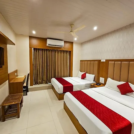 Bkc - Near Trade Center, Visa Consulate Bkc 3*