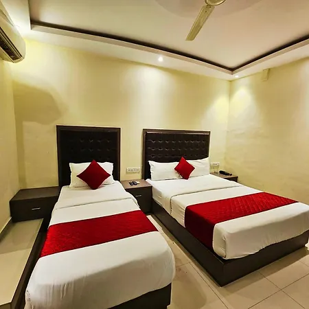 Bkc - Near Trade Center, Visa Consulate Bkc 3* Mumbai