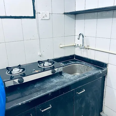 Lemon Apartment *