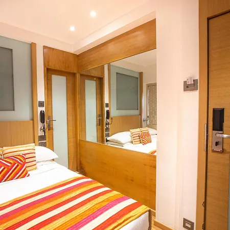 Bawa Continental Hotel 3*
