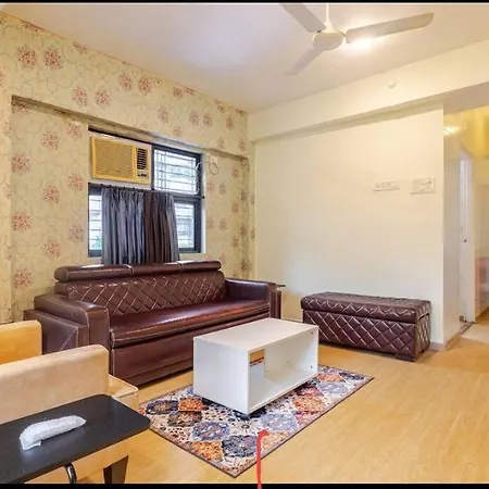 Lovely 2bhk Nr Carter Rd Bandra Apartment Mumbai