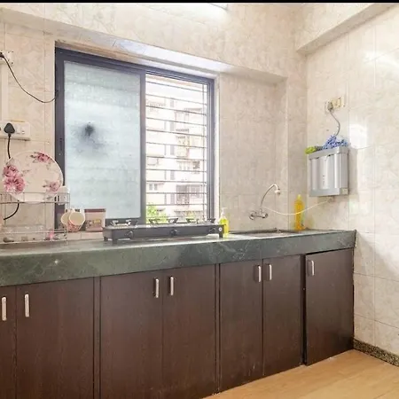 Lovely 2bhk Nr Carter Rd Bandra *