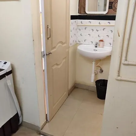 Apartment 1br In Lower Parel