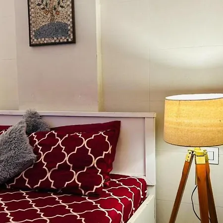 Oasis Homestay Mumbai