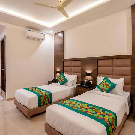 Hotel Treebo Palm Olive 3*