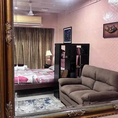 Nest Apartment *