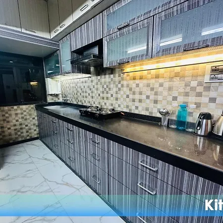 Apartment 3bhk Service In Shivaji Park By Florastay Mumbai