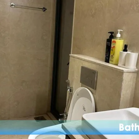 2bhk Service In Bkc By Florastays Apartment *