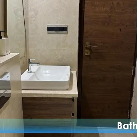 2bhk Service In Bkc By Florastays