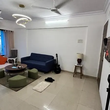 Happy House- Andheri West Rto Kokilaben Hospital * Mumbai