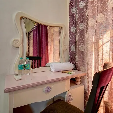 1 Private Bedroom In A Modern 2bhk In Powai Apartment