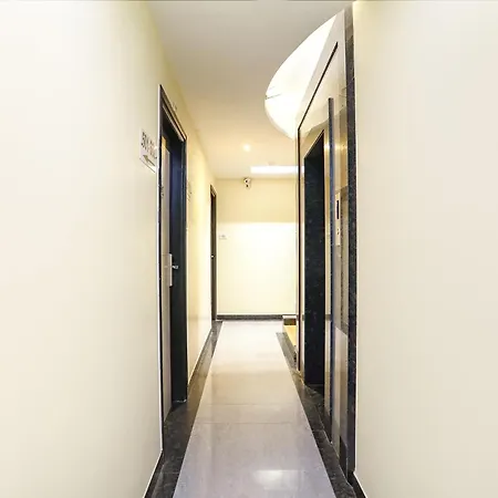 Fabhotel Shubhangan - Nr Bandra