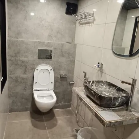 Hotel Malali 3*