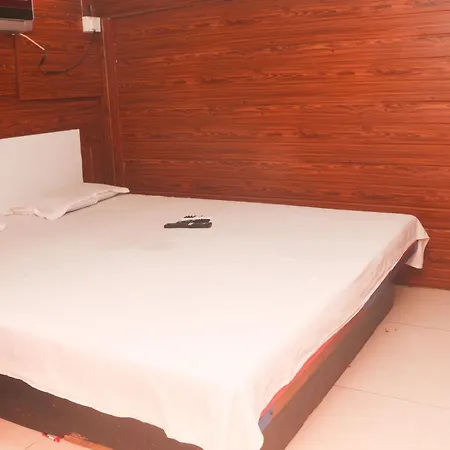 Hotel Moon Residency 3*