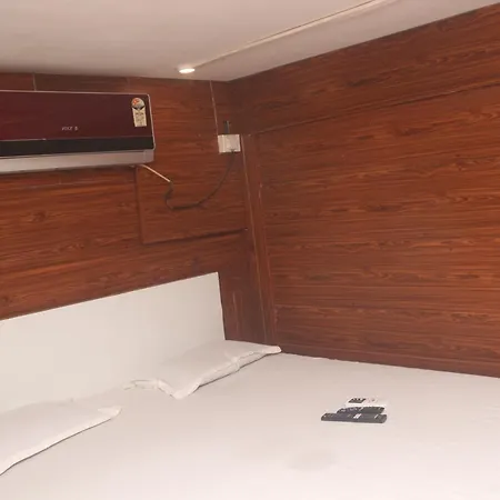 Moon Residency 3* Mumbai