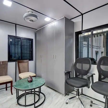 Hotel Staywood Suites, Mumbai