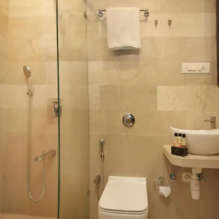 Apartment Theory9 Premium Service Khar Mumbai