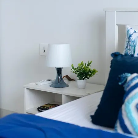 Apartment Breezy, Bright, Upper Floor 2bhk Nr Bkc & Airport