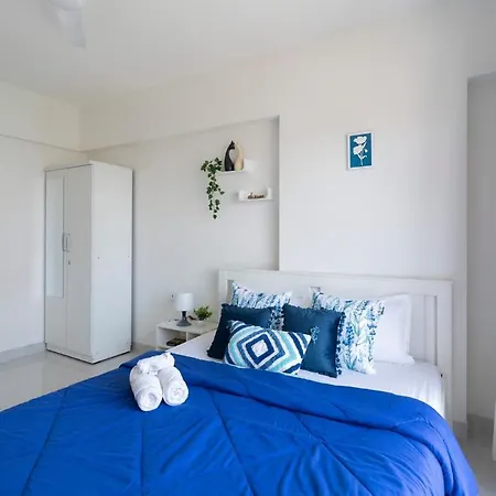 Breezy, Bright, Upper Floor 2bhk Nr Bkc & Airport