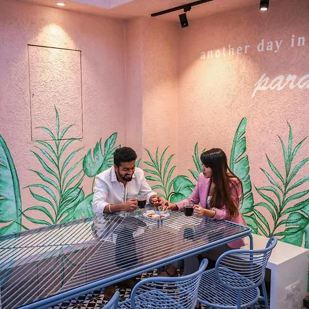 Apartment Theory9 Premium Service Bandra *