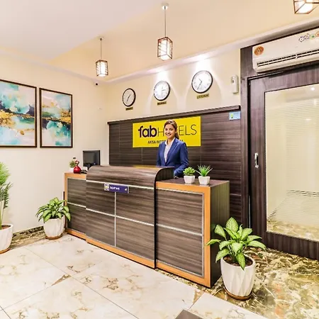 Fabhotel Aksa International Hotel Mumbai