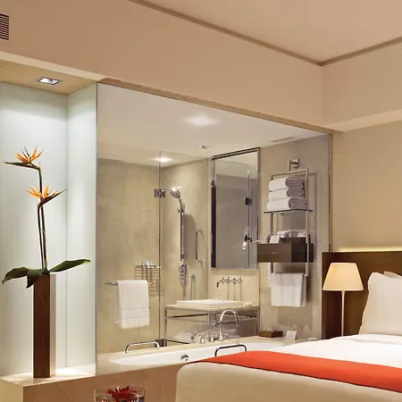 Trident Bandra Kurla Hotel