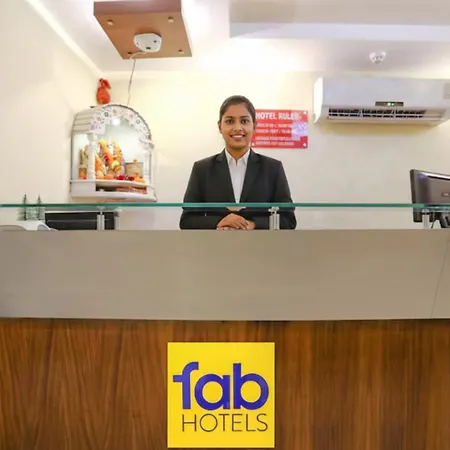 Fabhotel Shubhangan - Nr Bandra