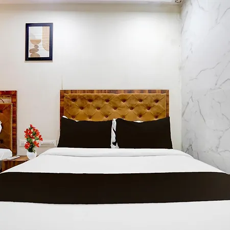 Super O Beverly Plaza Kurla Hotel