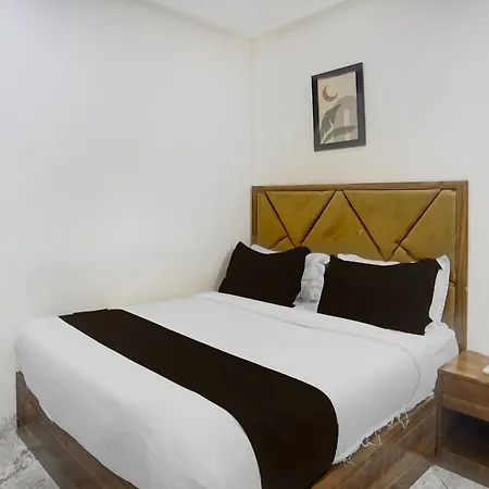 Hotel Super O Beverly Plaza Kurla 3*