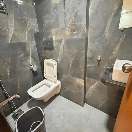 Super O Beverly Plaza Kurla 3* Mumbai
