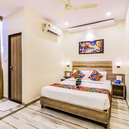 Fabhotel Aksa International Mumbai