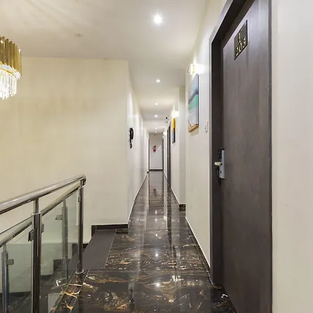 Hotel Classio Andheri - Near Dn Nagar Metro Station Mumbai
