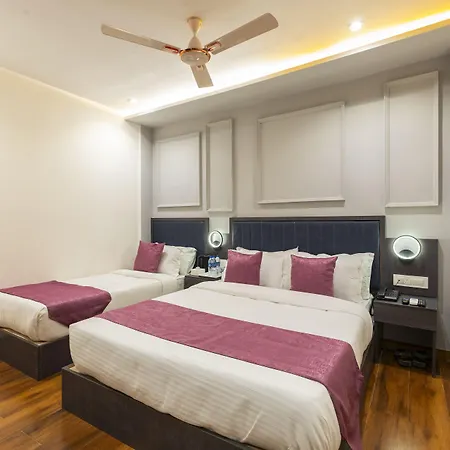 Hotel Classio Andheri - Near Dn Nagar Metro Station Mumbai