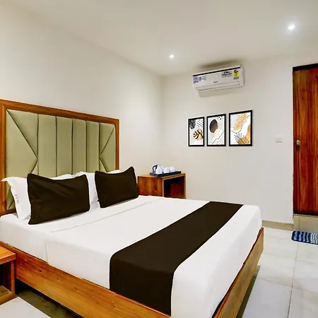 Hotel Super Collection O Sakinaka Airport T2