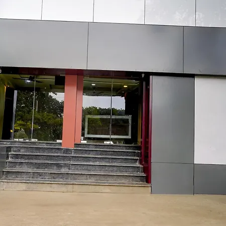 Hotel Super Collection O Sakinaka Airport T2 Mumbai