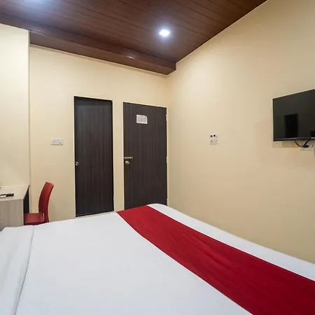 Hotel Kailash Park Near International Airport T2 Mumbai