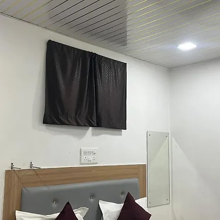 Jazz - T2 International Airport Hotel Mumbai