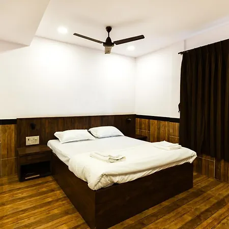 Homestay Cozykey Bandra Mumbai