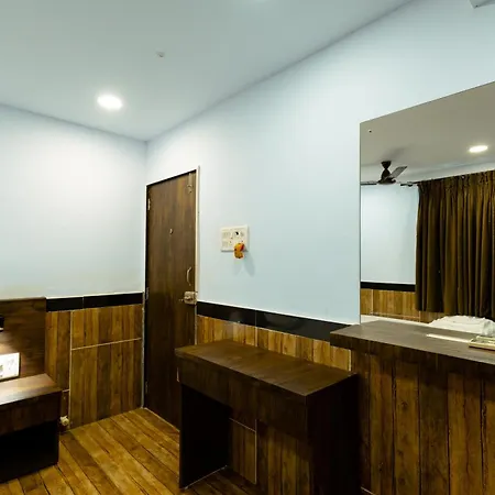 Cozykey Bandra Homestay Mumbai
