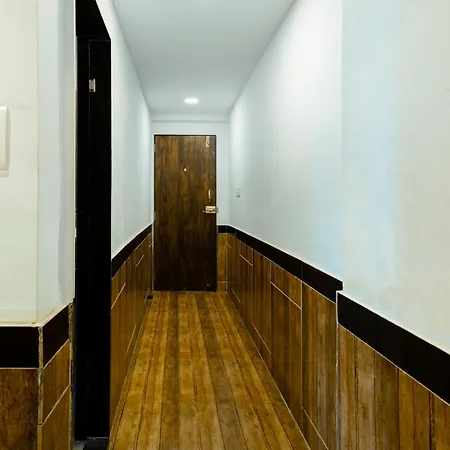 Cozykey Bandra Homestay Mumbai